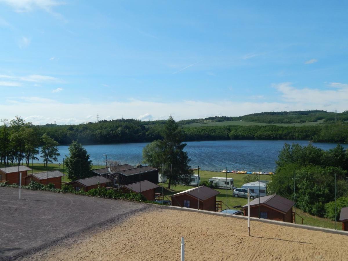 Mobilheimy Camp Vyrovice Hotel Екстериор снимка